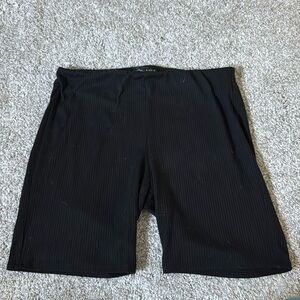 Kendall & Kylie Biker Shorts